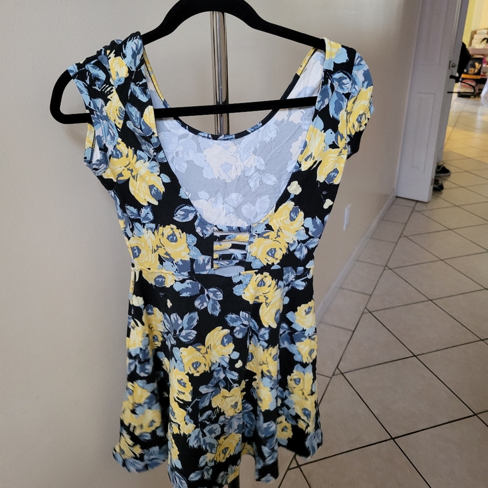 Guess dress